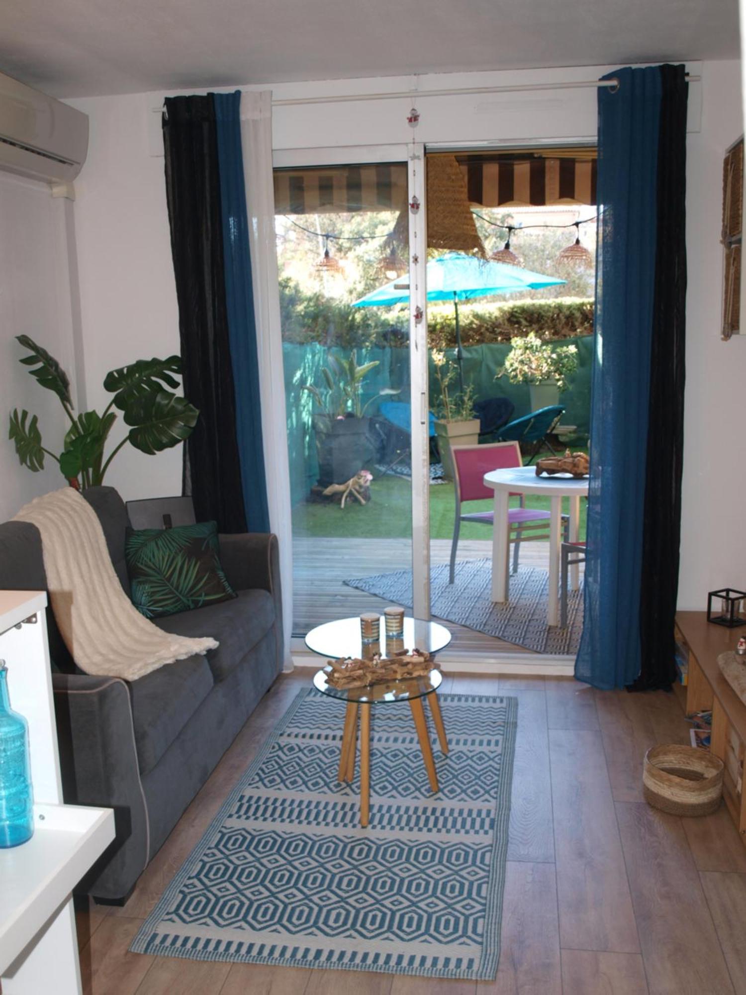 Studio Le Mistral Saint-Raphael  Luaran gambar