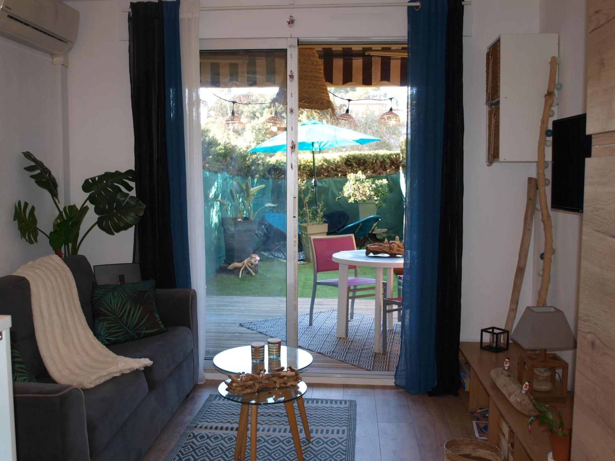 Studio Le Mistral Saint-Raphael  Luaran gambar